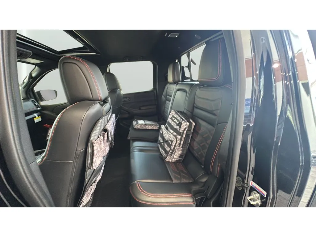 2026 Nissan Frontier PRO-4X - Photo 18