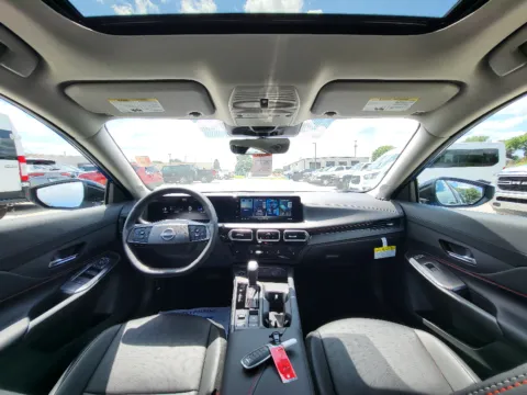 Photos of 2026 Nissan Sentra SR for sale in Terre Haute, IN at Dorsett Nissan