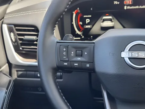 More photos of 2026 Nissan Rogue Platinum at Dorsett Nissan, IN