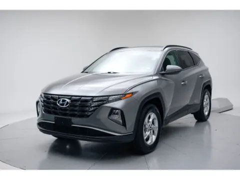 Gray 2024 Hyundai Tucson SEL for sale in Terre Haute, IN
