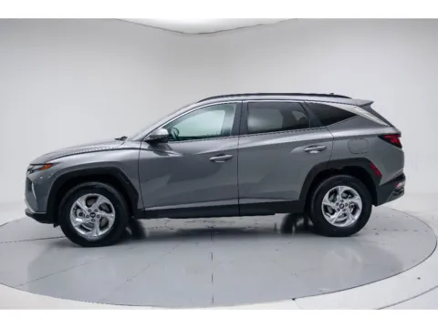 Photos of 2024 Hyundai Tucson SEL for sale in Terre Haute, IN at Dorsett Nissan