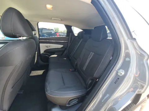 More photos of 2024 Hyundai Tucson SEL at Dorsett Nissan, IN