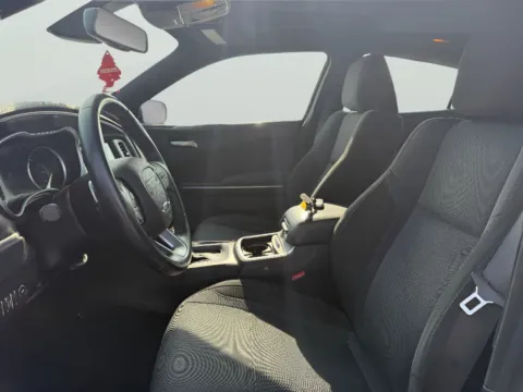 More photos of 2016 Dodge Charger SXT at Dorsett Nissan, IN