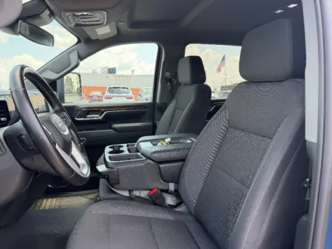 More photos of 2024 GMC Sierra 2500 SLE at Dorsett Nissan, IN