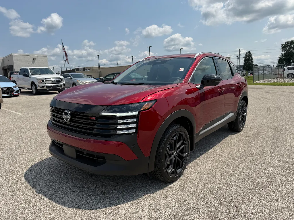 2026 Nissan Kicks SR