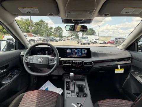 Photos of 2026 Nissan Sentra SR for sale in Terre Haute, IN at Dorsett Nissan