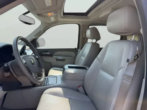 More photos of 2013 Chevrolet Tahoe LTZ at Dorsett Nissan, IN