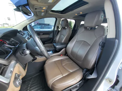 Another view of 2016 GMC Acadia SLT for sale in Terre Haute, IN at Dorsett Nissan
