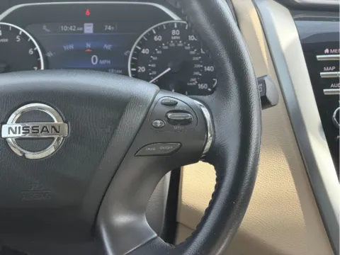 More photos of 2022 Nissan Murano SL at Dorsett Nissan, IN