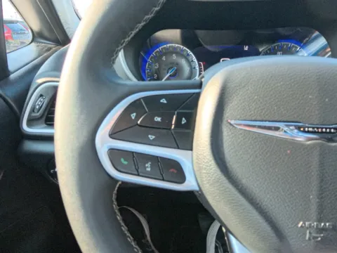 Another view of 2025 Chrysler Pacifica Select for sale in Terre Haute, IN at Dorsett Nissan