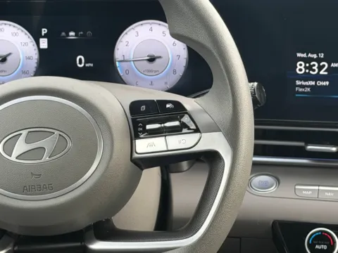 More photos of 2024 Hyundai Elantra SEL at Dorsett Nissan, IN
