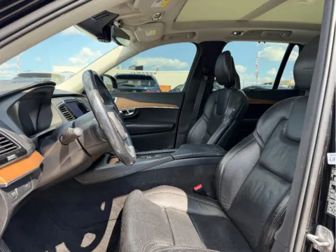 More photos of 2016 Volvo XC90 T6; 7-seat T6 Inscription at Dorsett Nissan, IN