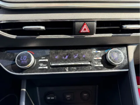 More photos of 2023 Hyundai Sonata SEL at Dorsett Nissan, IN