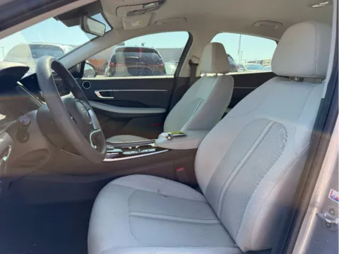More photos of 2023 Hyundai Sonata SEL at Dorsett Nissan, IN