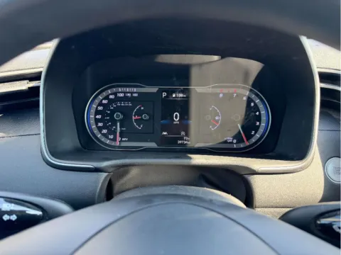 Photos of 2023 Hyundai Tucson SEL for sale in Terre Haute, IN at Dorsett Nissan