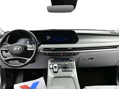 Photos of 2024 Hyundai Palisade SEL for sale in Terre Haute, IN at Dorsett Nissan