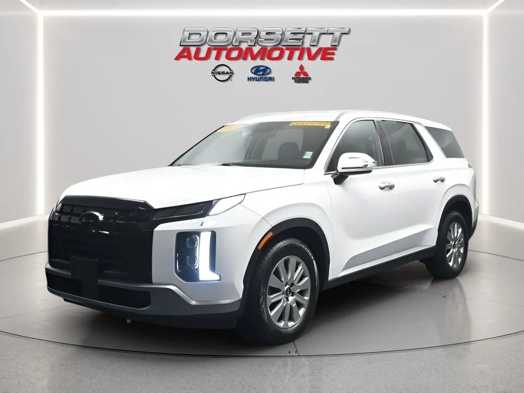 White 2024 Hyundai Palisade SEL for sale in Terre Haute, IN