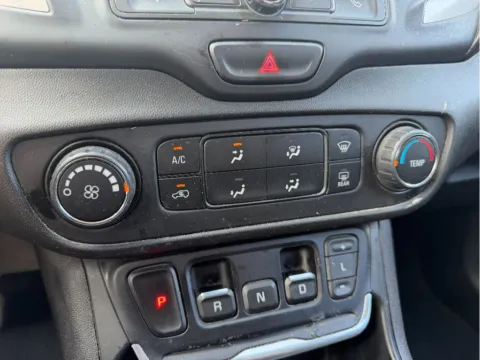 More photos of 2020 GMC Terrain SLE at Dorsett Nissan, IN
