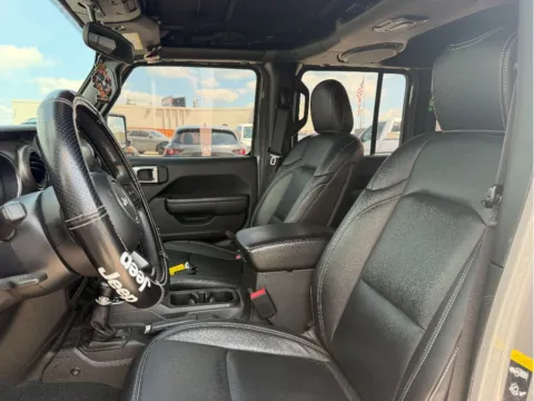 More photos of 2022 Jeep Wrangler Unlimited Sport at Dorsett Nissan, IN
