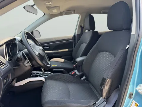 More photos of 2011 Mitsubishi Outlander Sport SE at Dorsett Nissan, IN