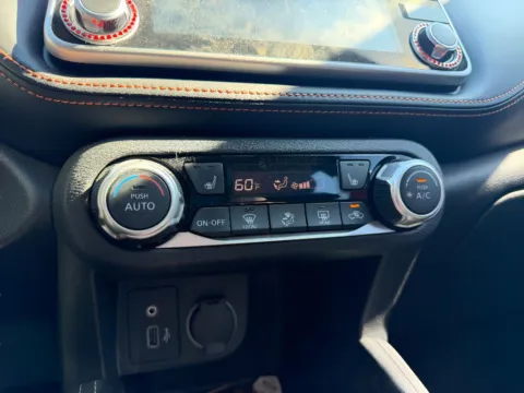 More photos of 2020 Nissan Kicks SR at Dorsett Nissan, IN