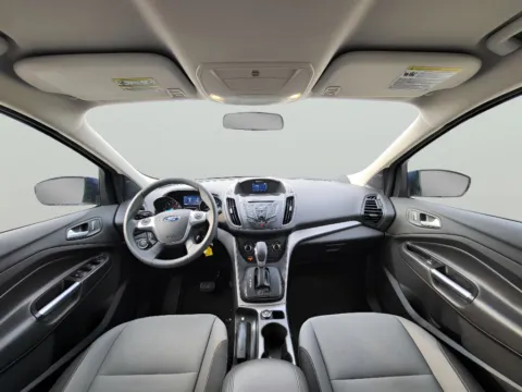 Photos of 2015 Ford Escape SE for sale in Terre Haute, IN at Dorsett Nissan