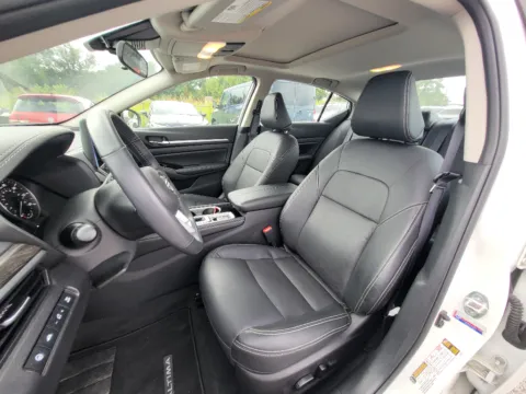 More photos of 2025 Nissan Altima SL at Dorsett Nissan, IN
