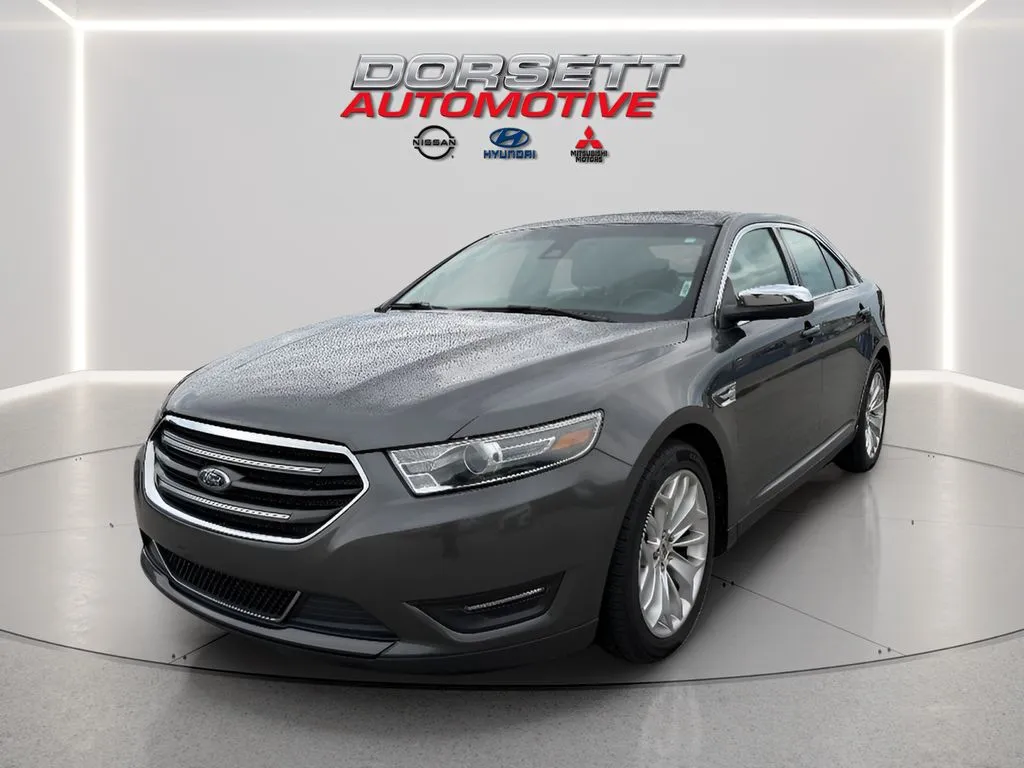 Used 2017 Ford Taurus Limited with VIN 1FAHP2F82HG102285 for sale in Terre Haute, IN