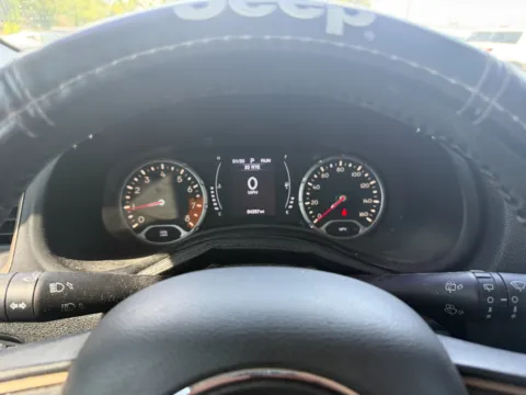 Photos of 2017 Jeep Renegade Latitude for sale in Terre Haute, IN at Dorsett Nissan