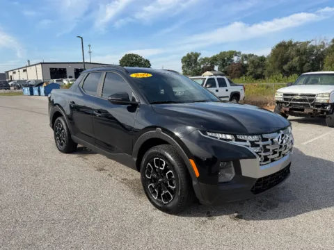 More photos of 2022 Hyundai Santa Cruz SEL Premium at Dorsett Nissan, IN
