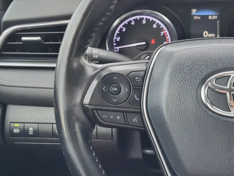 More photos of 2019 Toyota Camry SE at Dorsett Nissan, IN