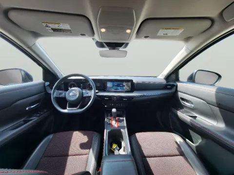 Photos of 2025 Nissan Kicks SR for sale in Terre Haute, IN at Dorsett Nissan