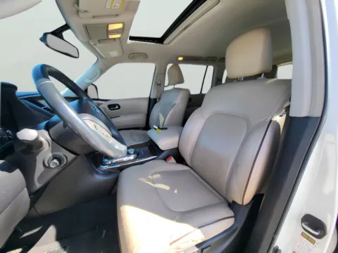 More photos of 2017 Nissan Armada SL at Dorsett Nissan, IN