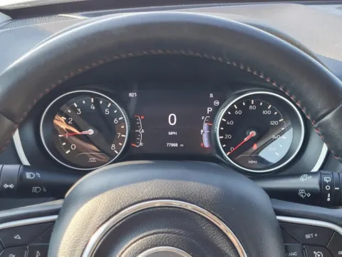More photos of 2019 Jeep Compass Limited at Dorsett Nissan, IN