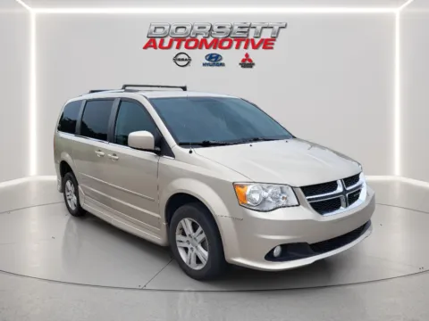 More photos of 2012 Dodge Grand Caravan Crew at Dorsett Nissan, IN
