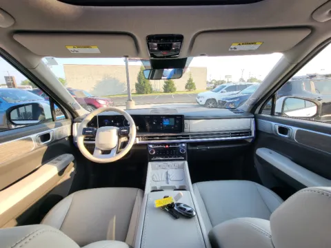 Photos of 2024 Hyundai Santa Fe Limited for sale in Terre Haute, IN at Dorsett Nissan