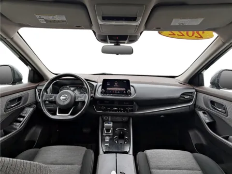 More photos of 2022 Nissan Rogue S at Dorsett Nissan, IN