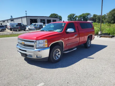 Red 2013 Chevrolet Silverado 1500 LT for sale in Terre Haute, IN