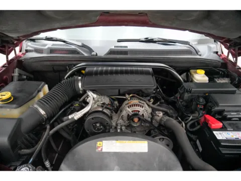More photos of 2007 Jeep Commander Sport at Dorsett Nissan, IN
