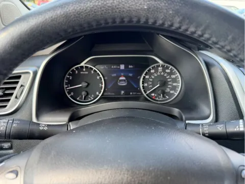 Photos of 2019 Nissan Murano Platinum for sale in Terre Haute, IN at Dorsett Nissan