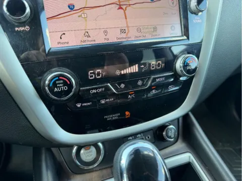 More photos of 2019 Nissan Murano Platinum at Dorsett Nissan, IN