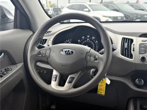 More photos of 2016 Kia Sportage LX at Dorsett Nissan, IN