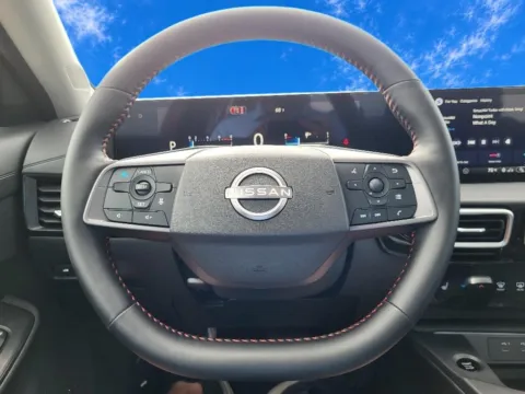 Photos of 2027 Nissan Sentra SR for sale in Terre Haute, IN at Dorsett Nissan