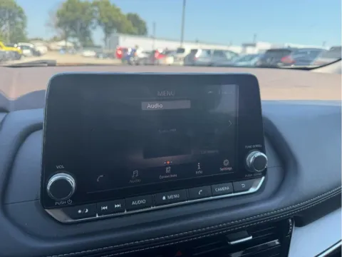 More photos of 2021 Nissan Rogue SV at Dorsett Nissan, IN