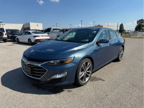 Blue 2025 Chevrolet Malibu LT for sale in Terre Haute, IN