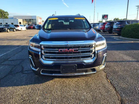 Photos of 2021 GMC Acadia SLE for sale in Terre Haute, IN at Dorsett Nissan