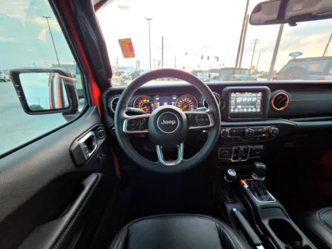 More photos of 2019 Jeep Wrangler Sahara at Dorsett Nissan, IN