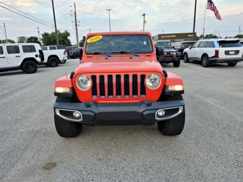 Photos of 2019 Jeep Wrangler Sahara for sale in Terre Haute, IN at Dorsett Nissan