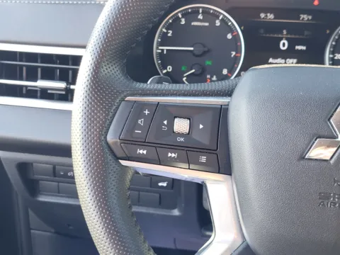 More photos of 2025 Mitsubishi Outlander SE at Dorsett Nissan, IN
