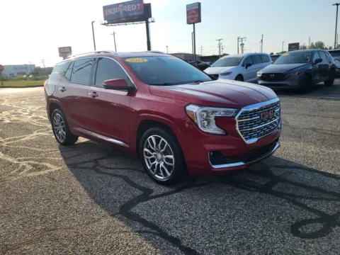 More photos of 2024 GMC Terrain Denali at Dorsett Nissan, IN